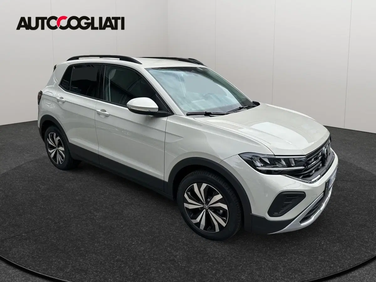 Volkswagen T-Cross nuova a Lecco (3)
