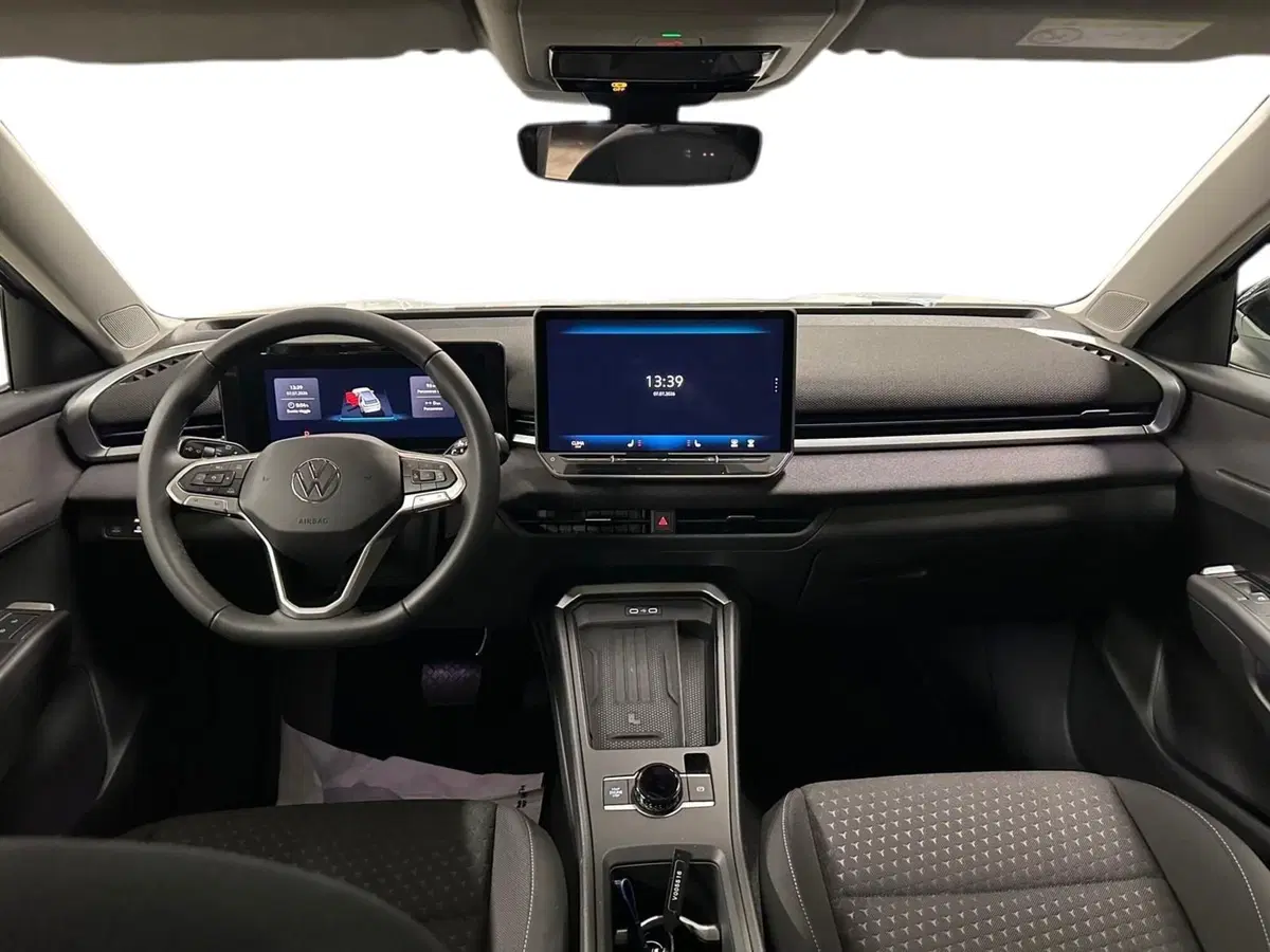 Volkswagen T-Roc nuova a Lecco (6)