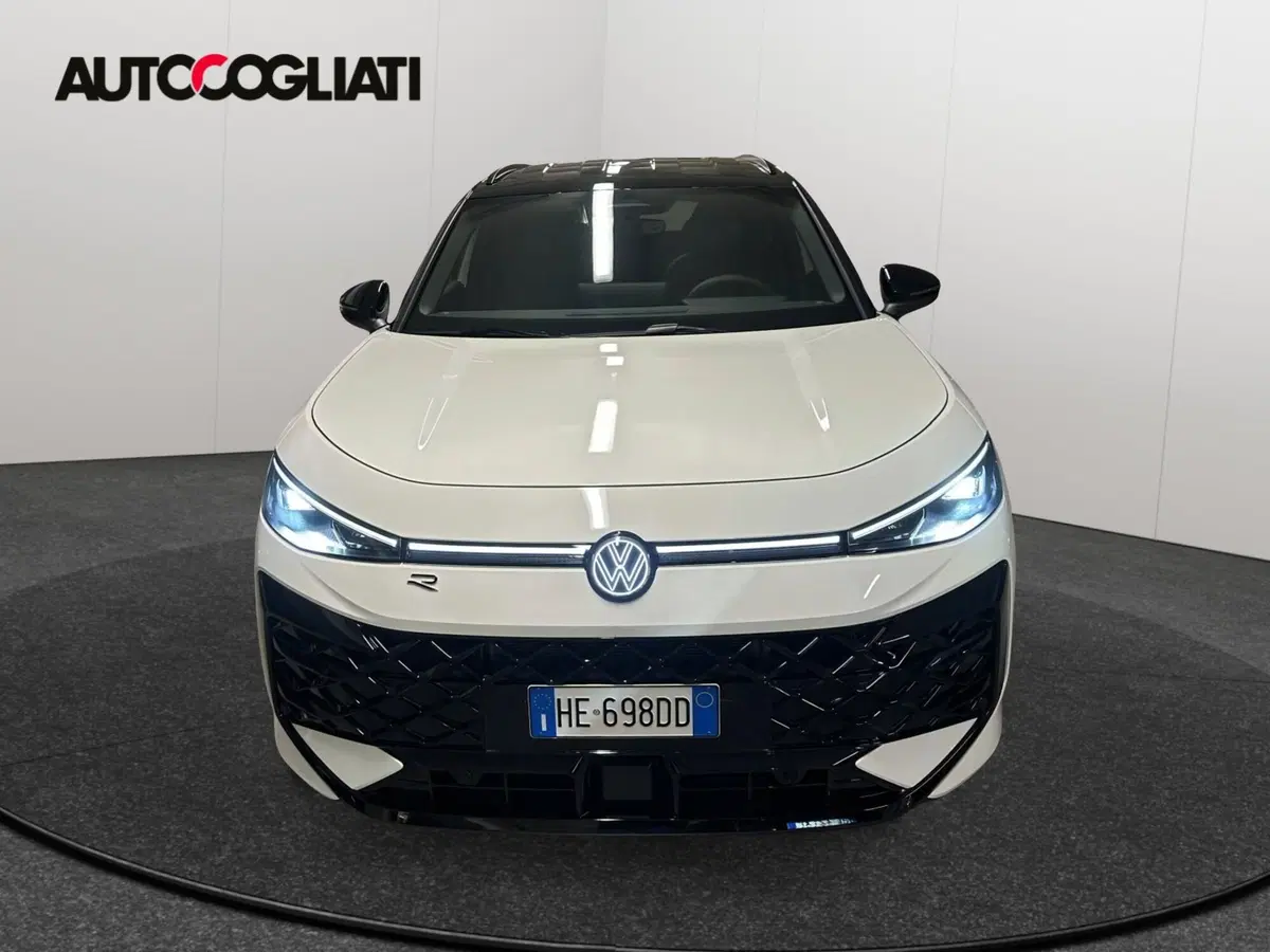 Volkswagen T-Roc nuova a Lecco (2)