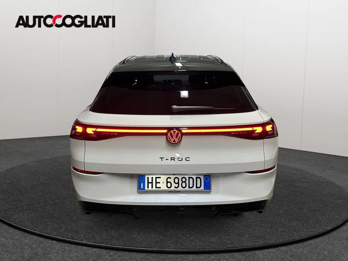 Volkswagen T-Roc nuova a Lecco (5)
