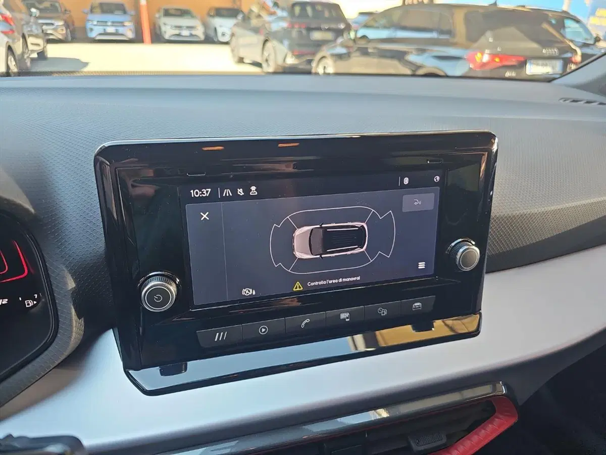 SEAT Arona usata a Lecco (12)