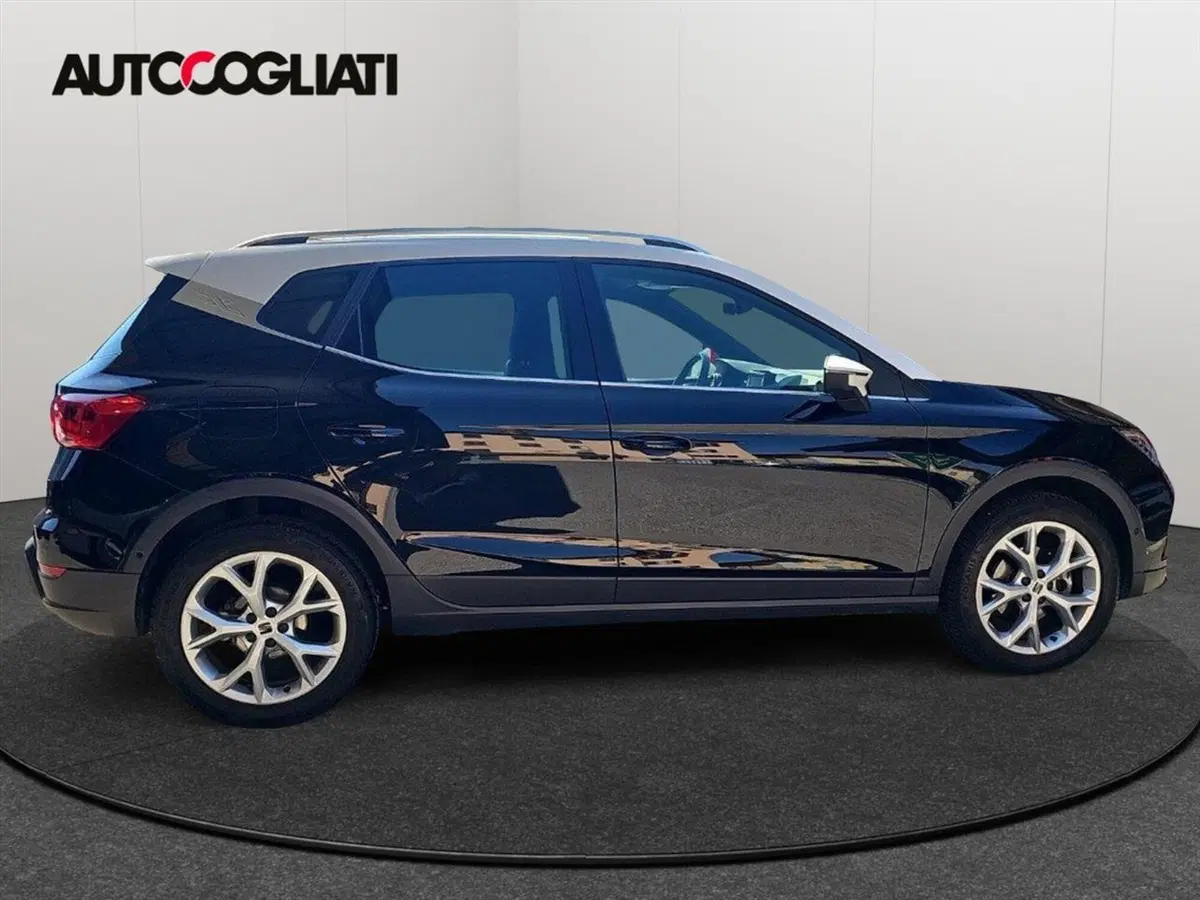 SEAT Arona usata a Lecco (7)