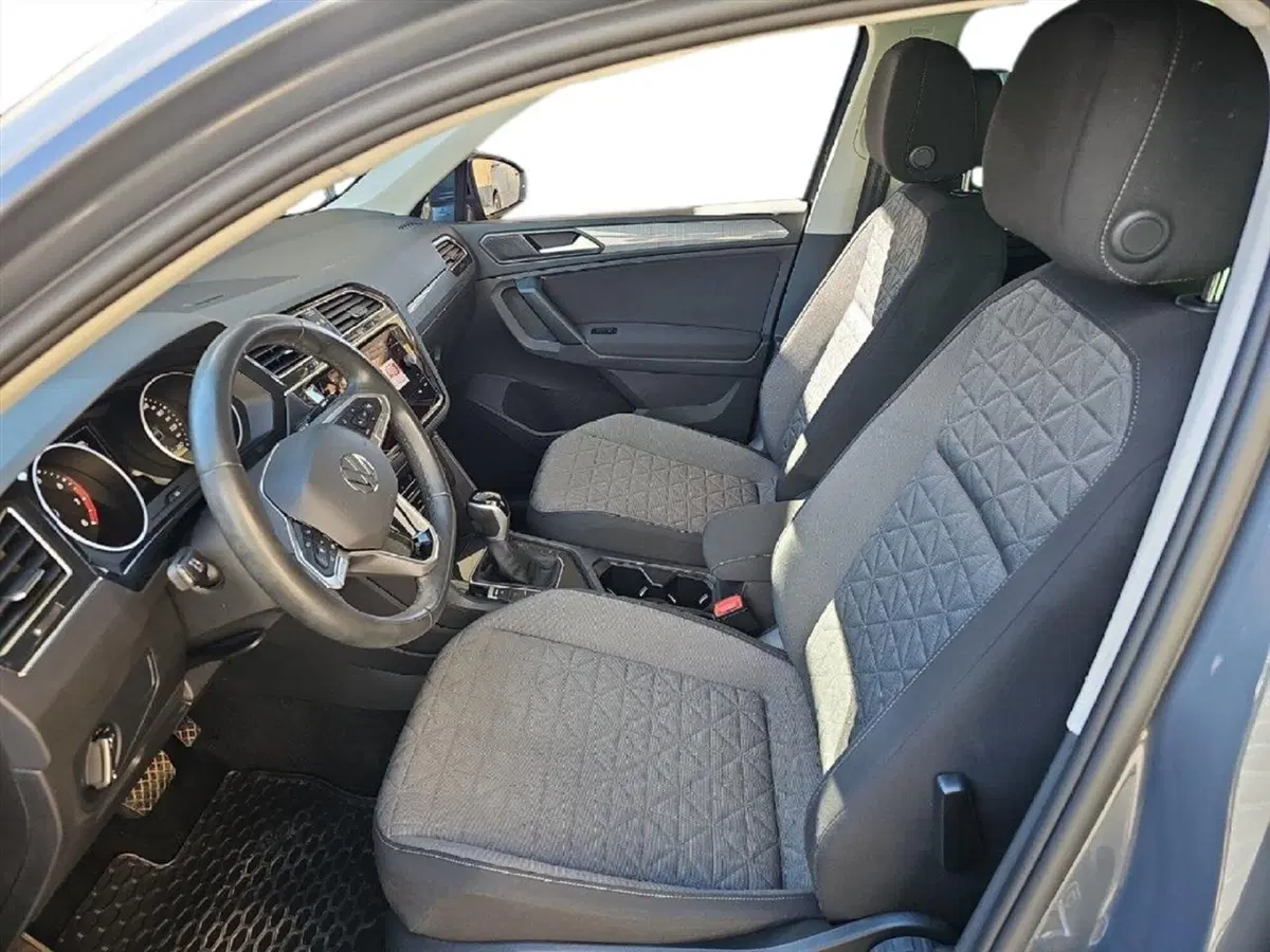 Volkswagen Tiguan usata a Lecco (11)