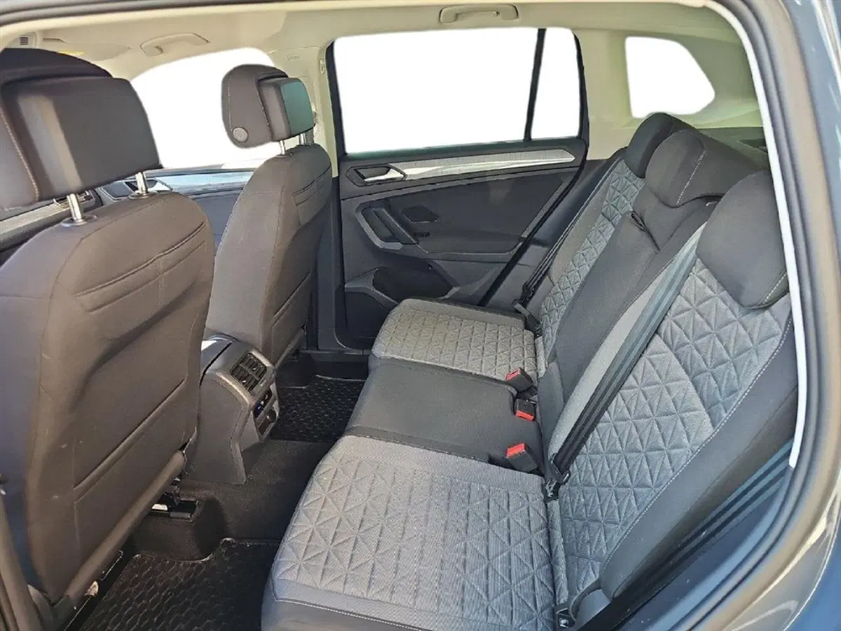 Volkswagen Tiguan usata a Lecco (12)