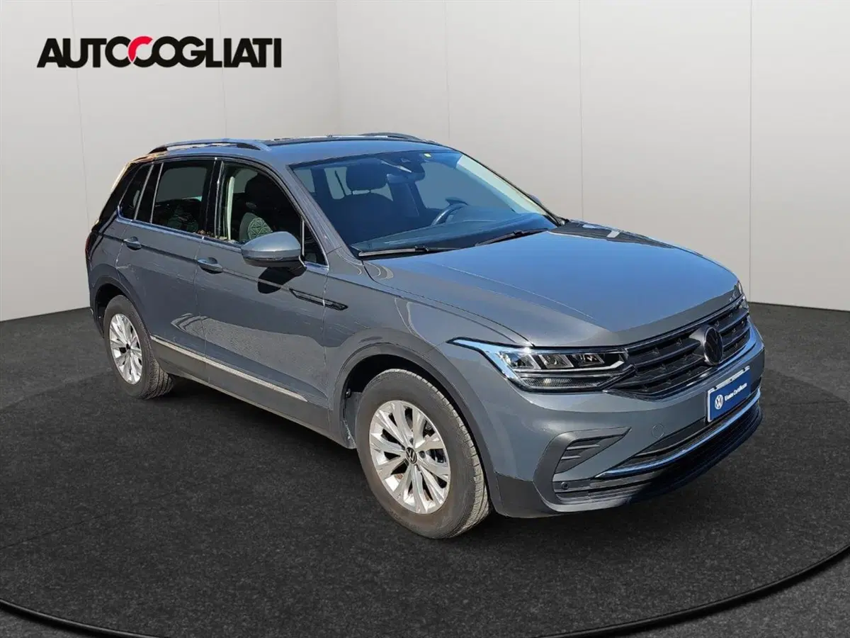 Volkswagen Tiguan usata a Lecco (3)