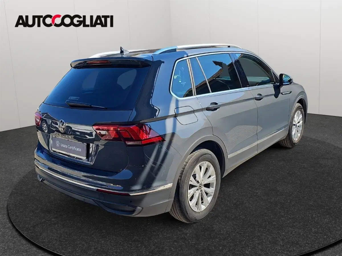 Volkswagen Tiguan usata a Lecco (5)