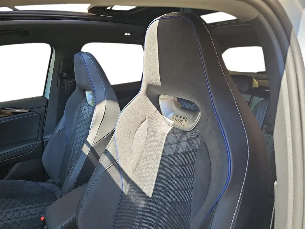 Volkswagen Tiguan usata a Lecco (14)