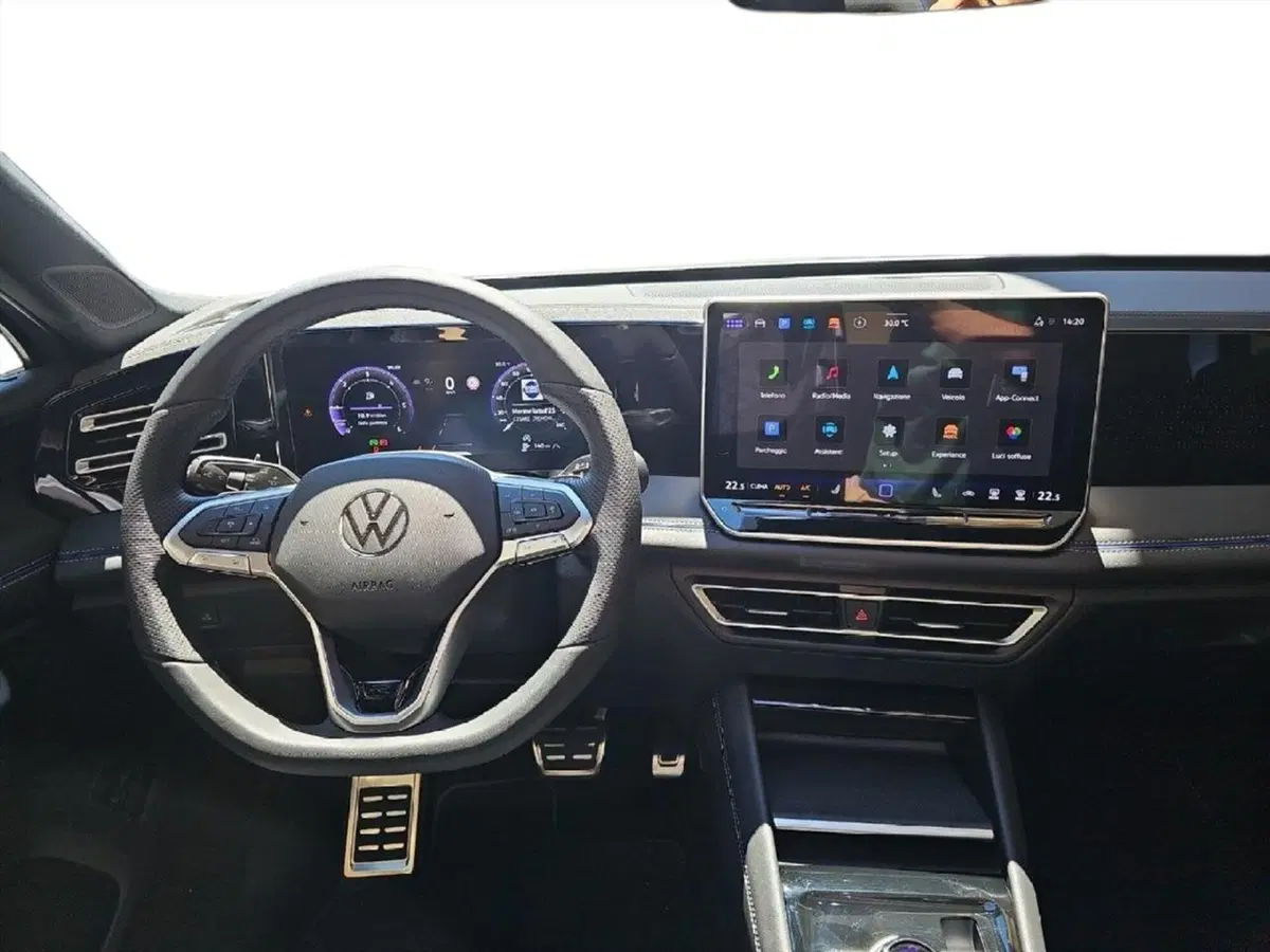 Volkswagen Tiguan usata a Lecco (9)
