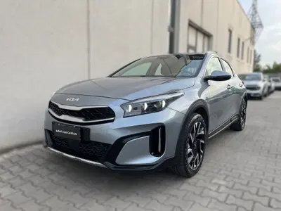 Kia XCeed 1.6 CRDi 136 CV MHEV iMT Business del 2023 usata a Ferrara