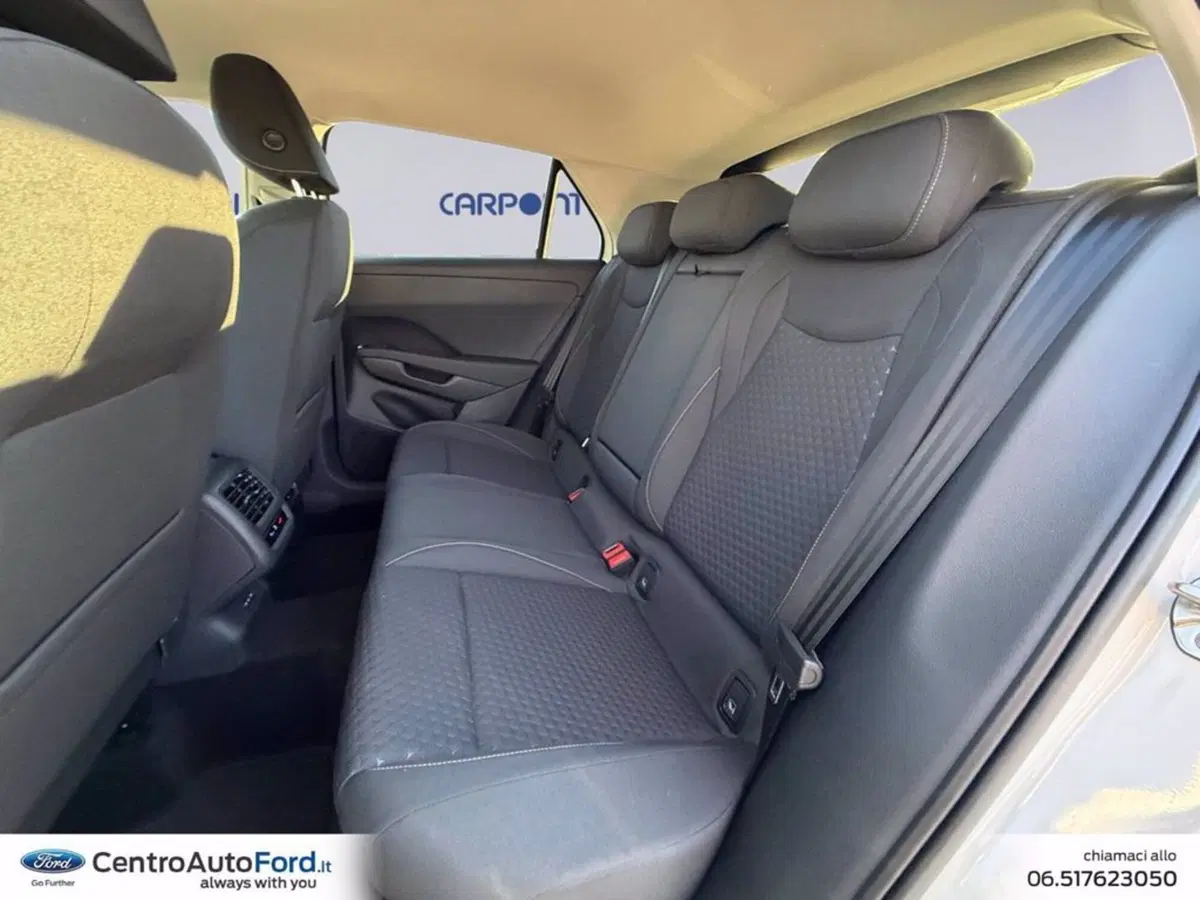 Volkswagen T-Roc nuova a Roma (13)