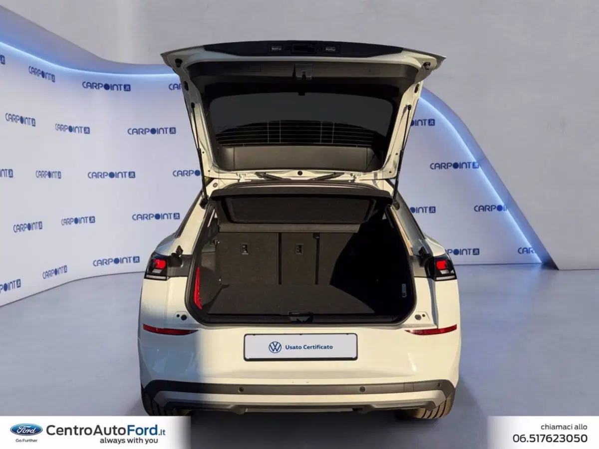 Volkswagen T-Roc nuova a Roma (17)
