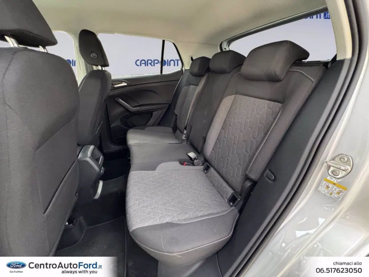 Volkswagen T-Cross nuova a Roma (13)