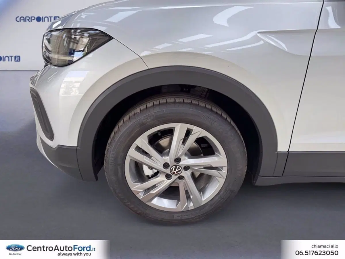 Volkswagen T-Cross nuova a Roma (14)