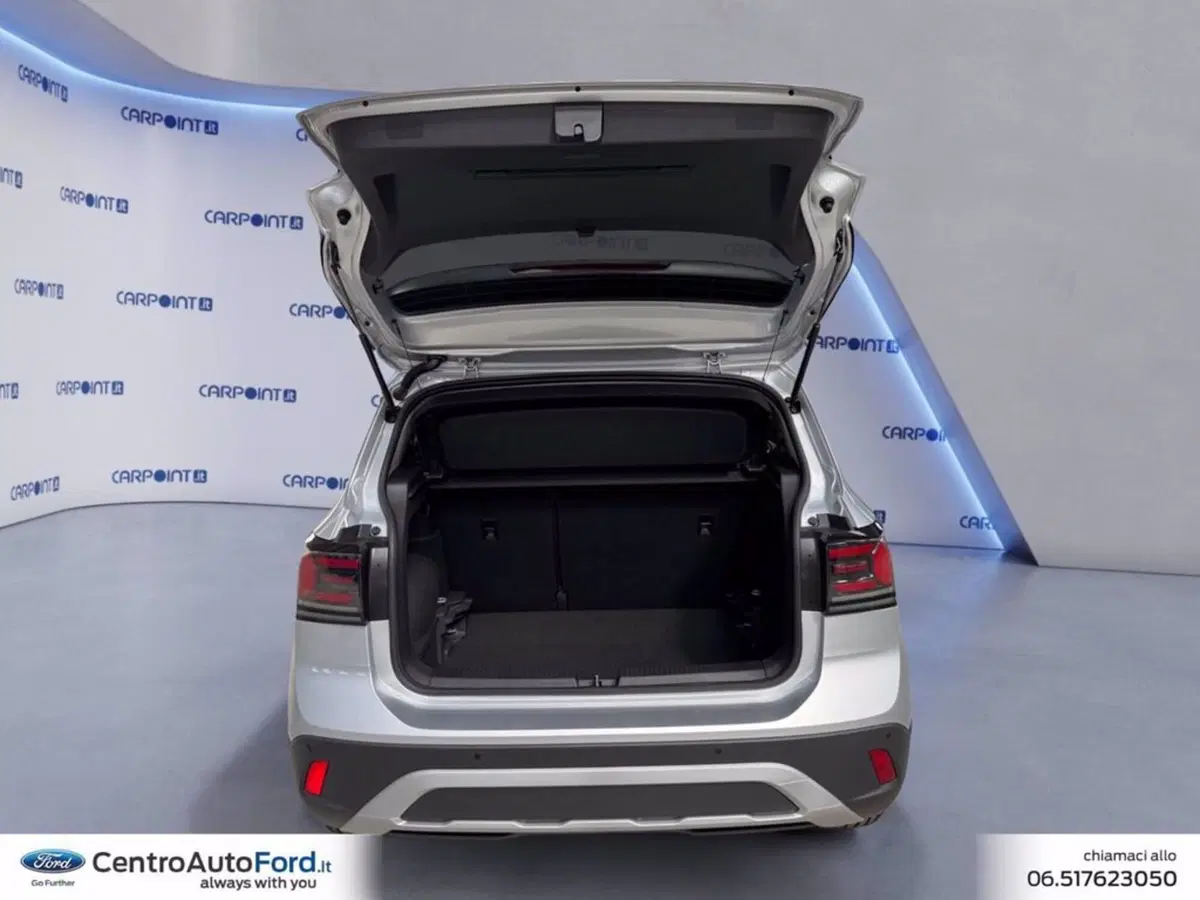 Volkswagen T-Cross nuova a Roma (17)
