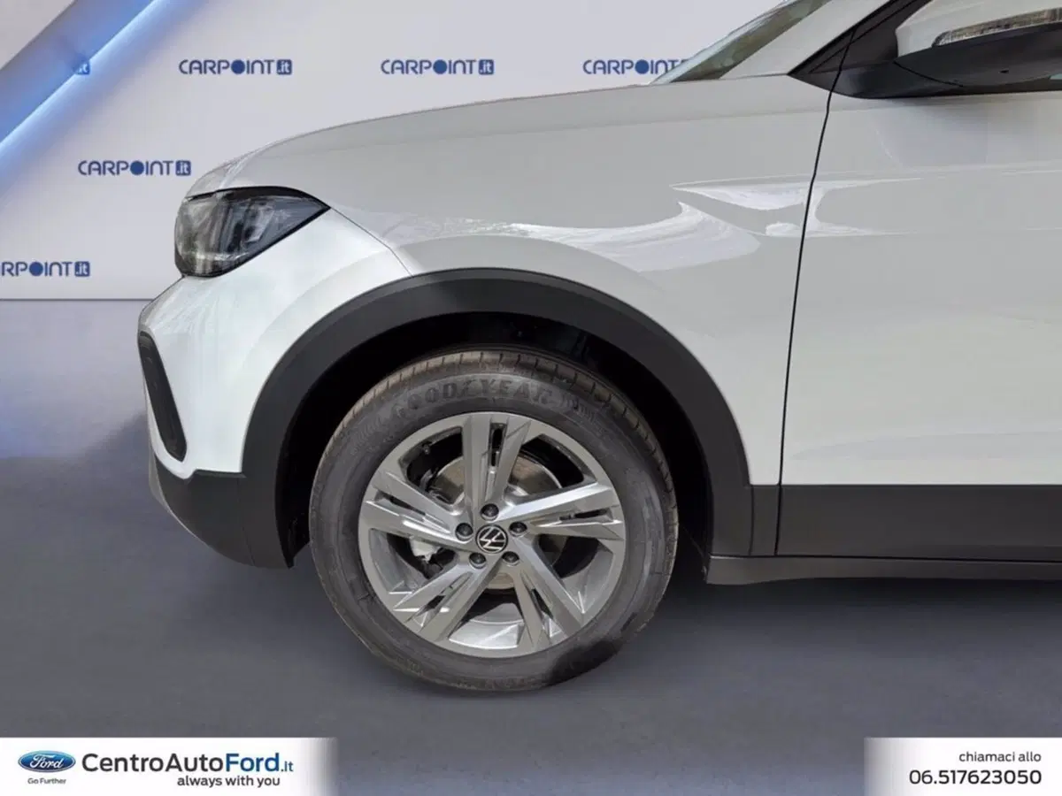 Volkswagen T-Cross nuova a Roma (14)