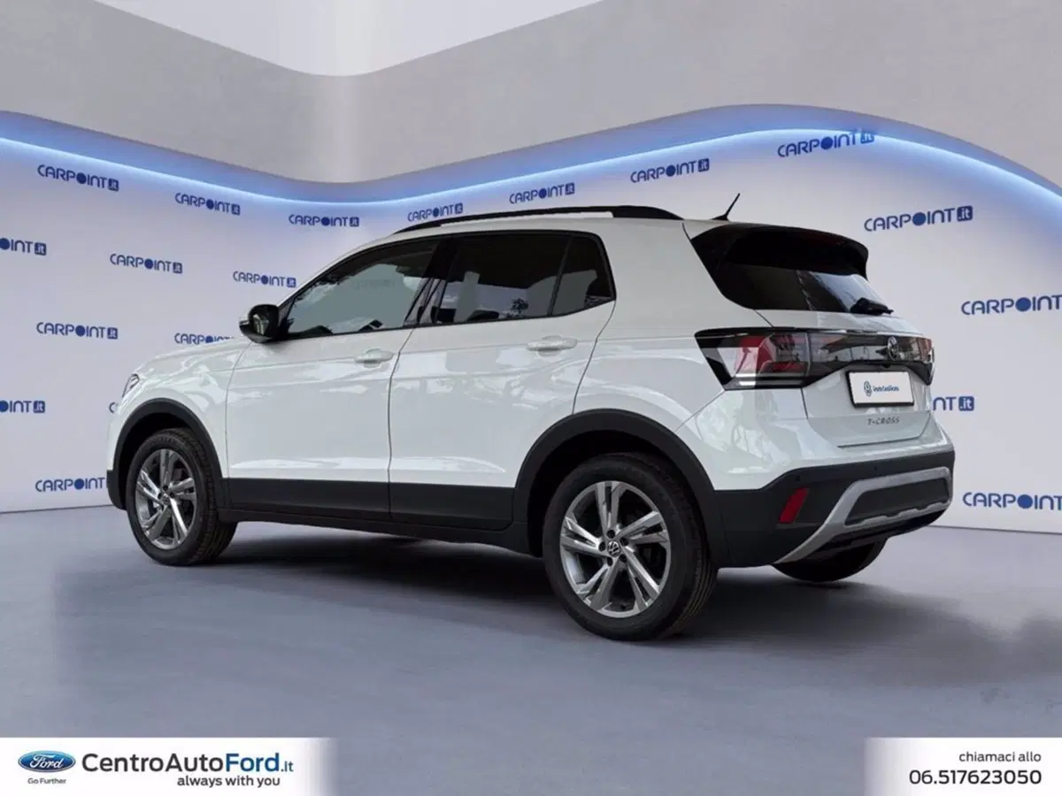 Volkswagen T-Cross nuova a Roma (3)