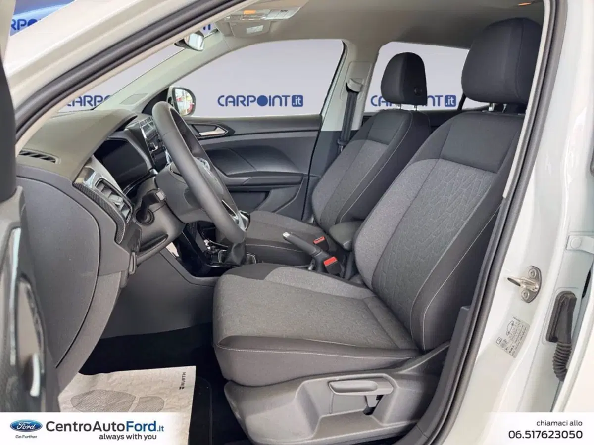 Volkswagen T-Cross nuova a Roma (9)