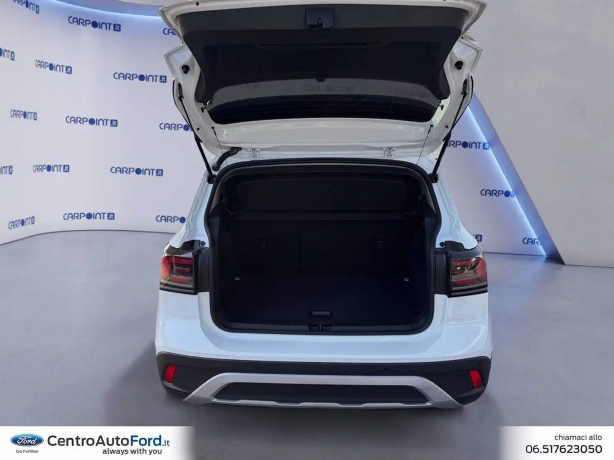 Volkswagen T-Cross nuova a Roma (17)