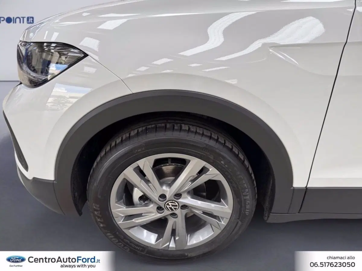 Volkswagen T-Cross nuova a Roma (14)