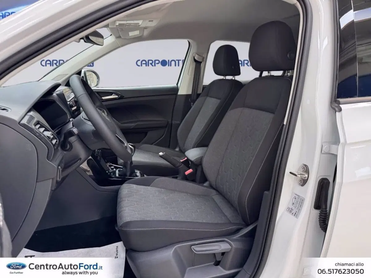 Volkswagen T-Cross nuova a Roma (9)