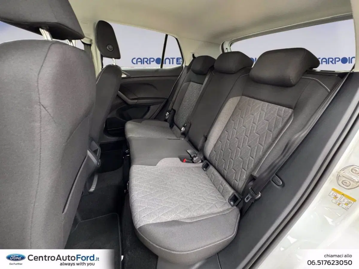 Volkswagen T-Cross nuova a Roma (13)