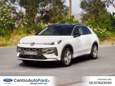 Volkswagen T-Roc 1.5 etsi Style 150cv dsg nuova a Albano Laziale