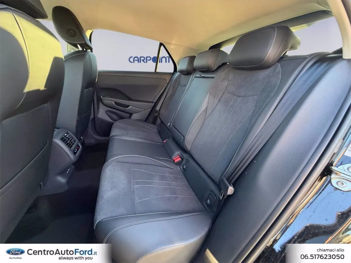 Volkswagen T-Roc nuova a Roma (13)