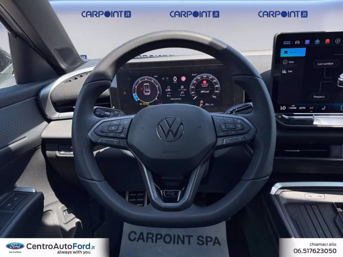Volkswagen T-Roc nuova a Roma (12)