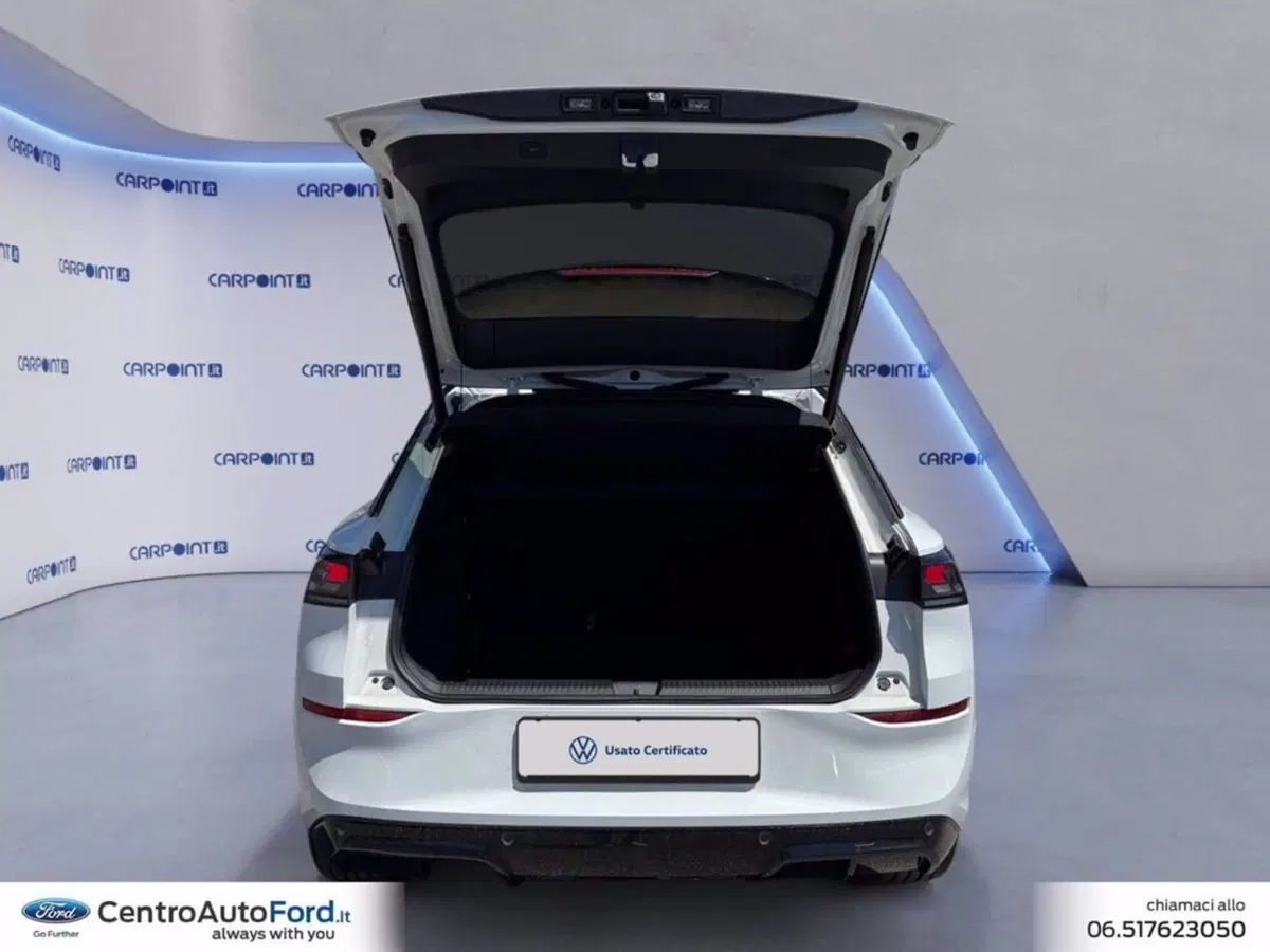Volkswagen T-Roc nuova a Roma (17)