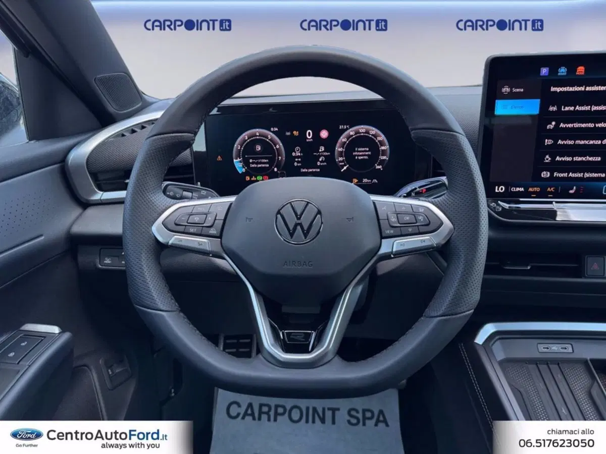 Volkswagen T-Roc nuova a Roma (12)