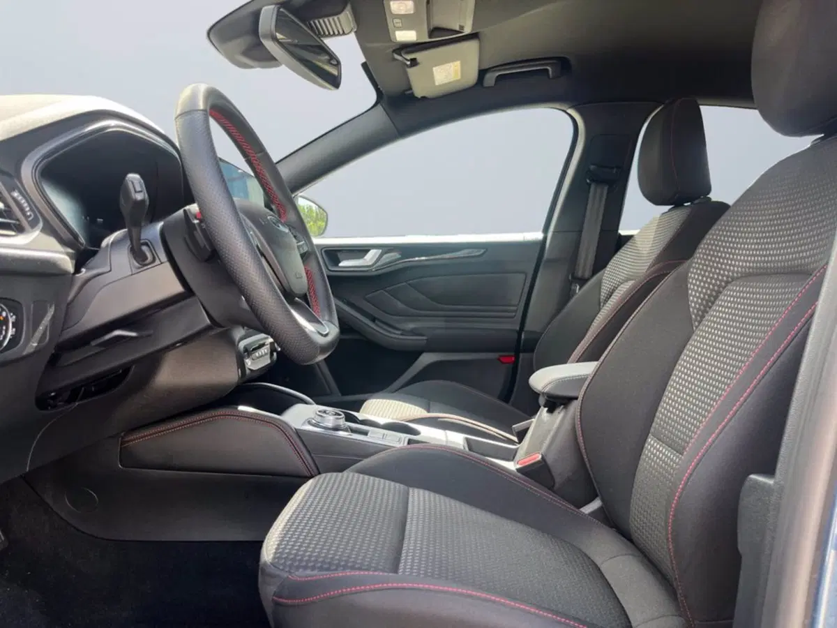 Ford Focus usata a Milano (11)