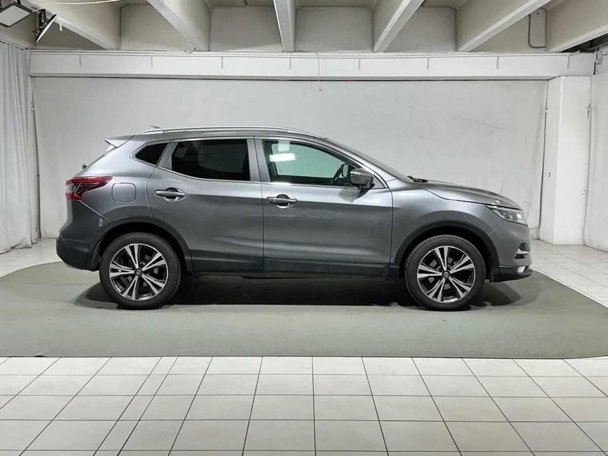 Nissan Qashqai usata a Sondrio (6)