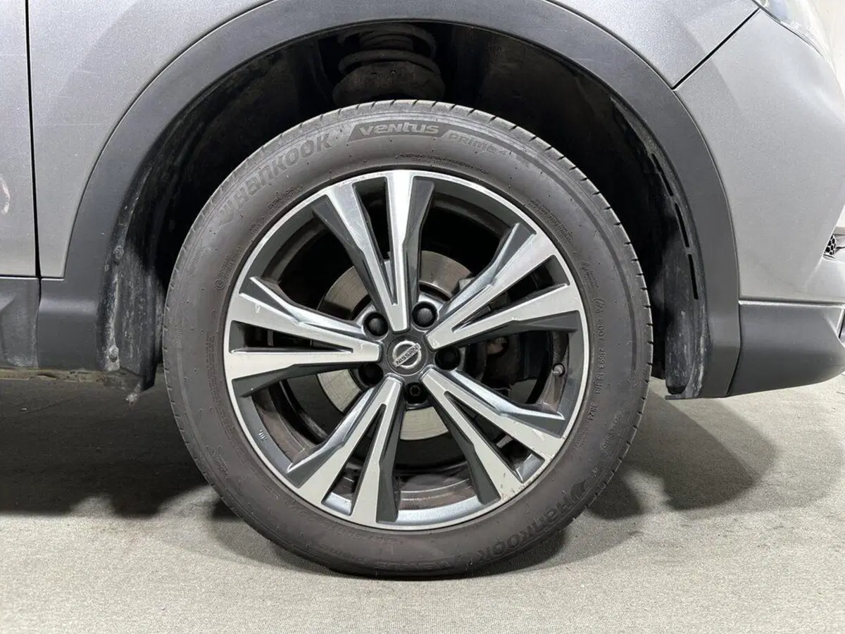 Nissan Qashqai usata a Sondrio (9)