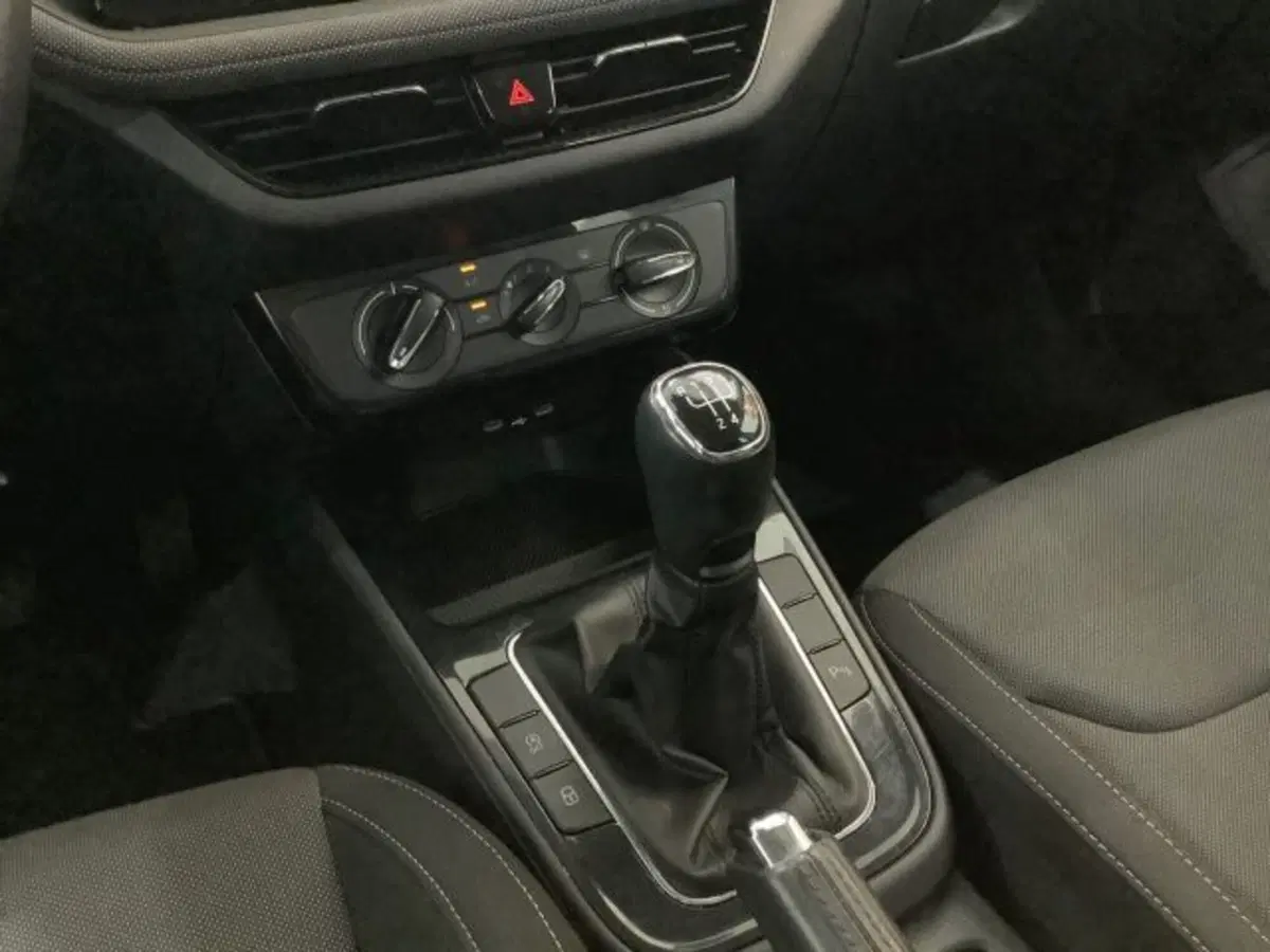 Skoda Fabia usata a Catania (8)