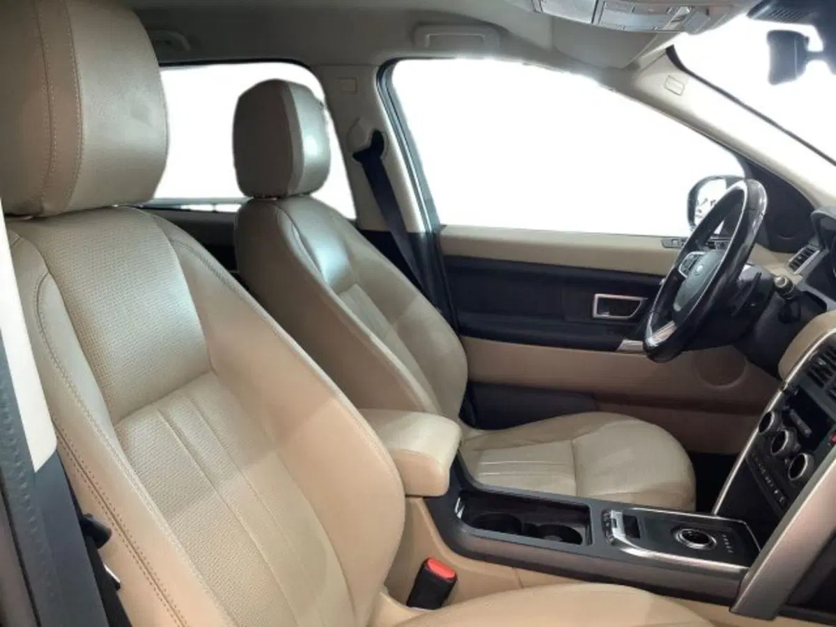Land Rover Discovery Sport usata a Catania (10)