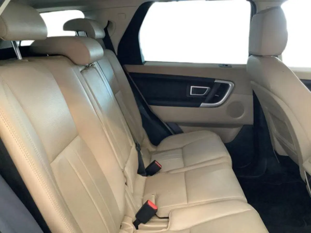 Land Rover Discovery Sport usata a Catania (11)