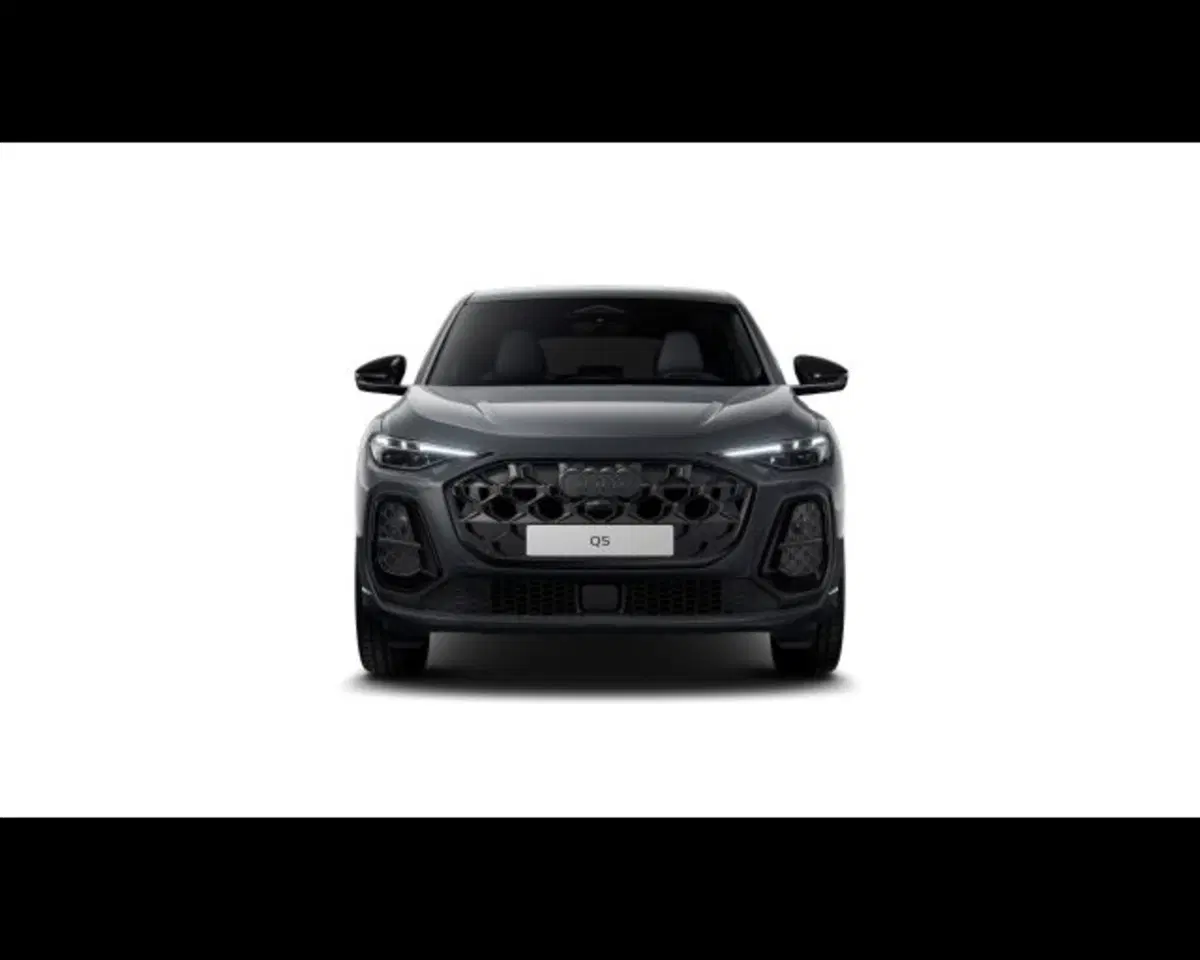 Audi Q5 Sportback nuova a Treviso (2)