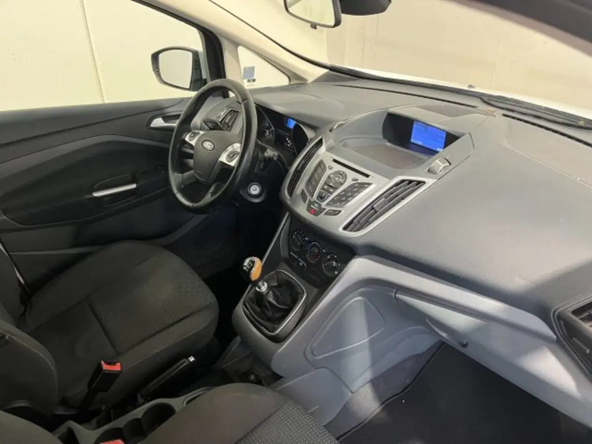 Ford C-Max usata a Treviso (3)