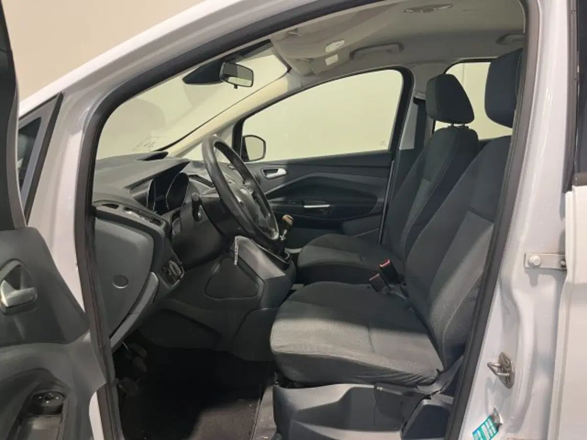 Ford C-Max usata a Treviso (7)