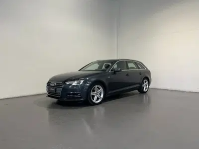 Audi A4 Avant 40 TDI quattro S tronic quattro edition del 2016 usata a Conegliano