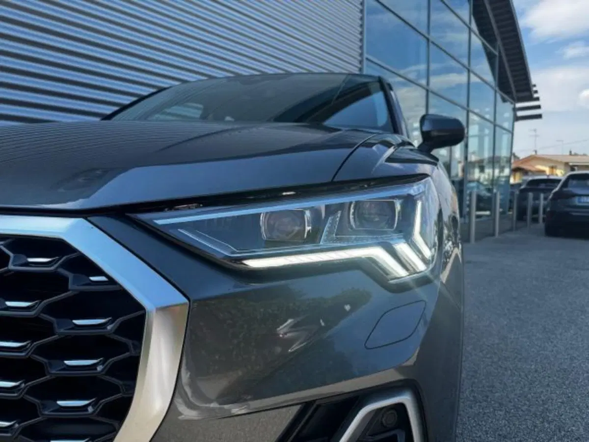 Audi Q3 Sportback usata a Treviso (12)