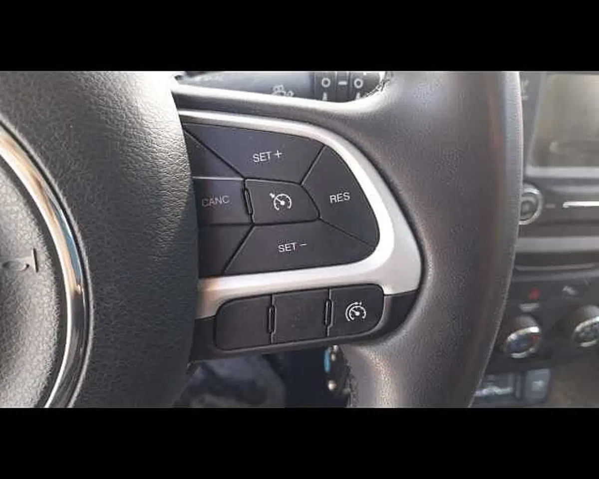 Jeep Renegade usata a Ravenna (13)