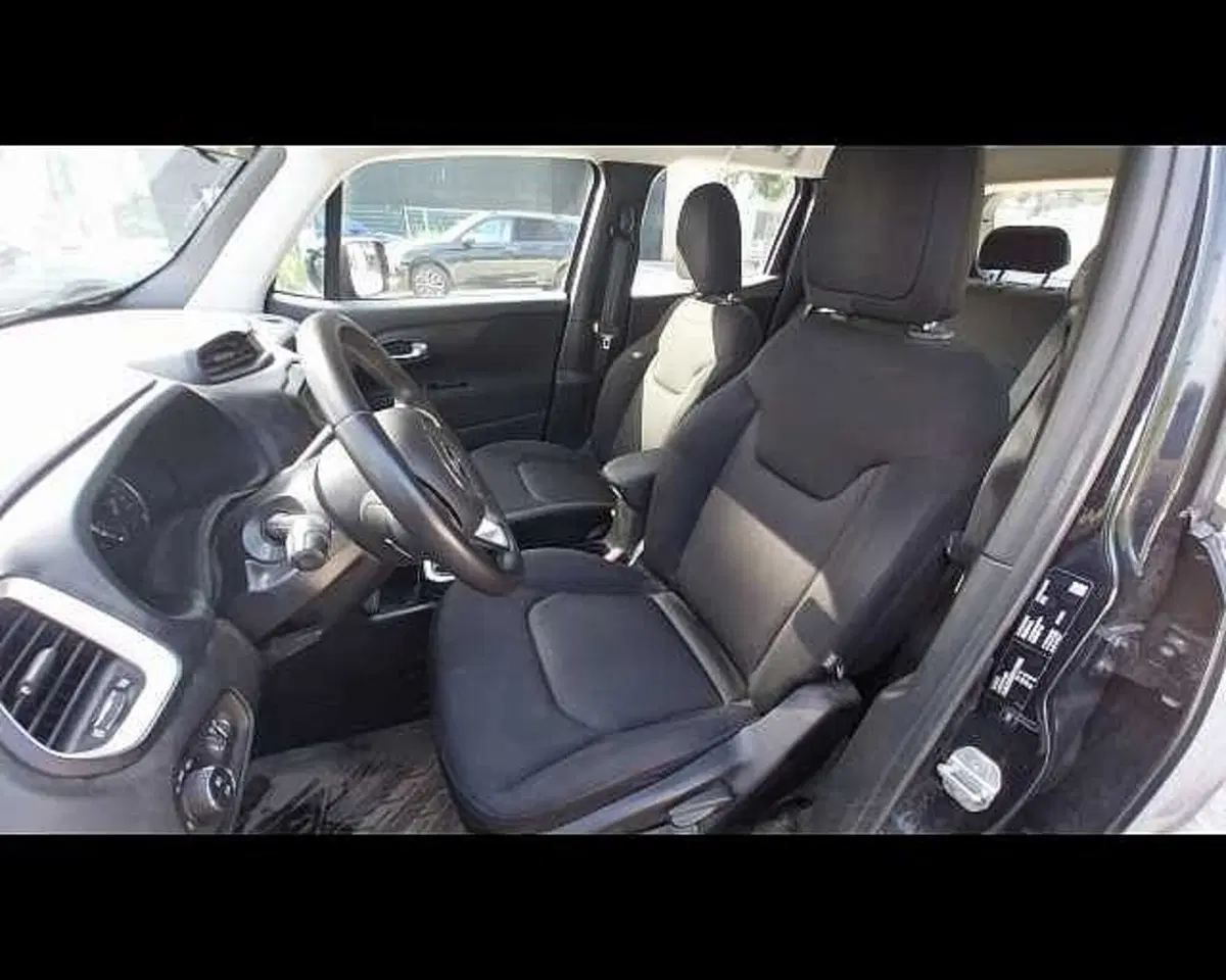 Jeep Renegade usata a Ravenna (17)