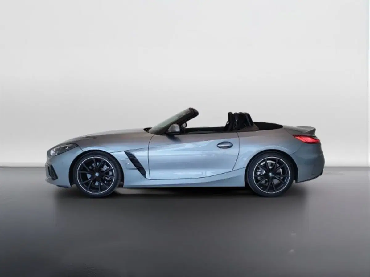 BMW Z4 Cabrio usata a Teramo (9)
