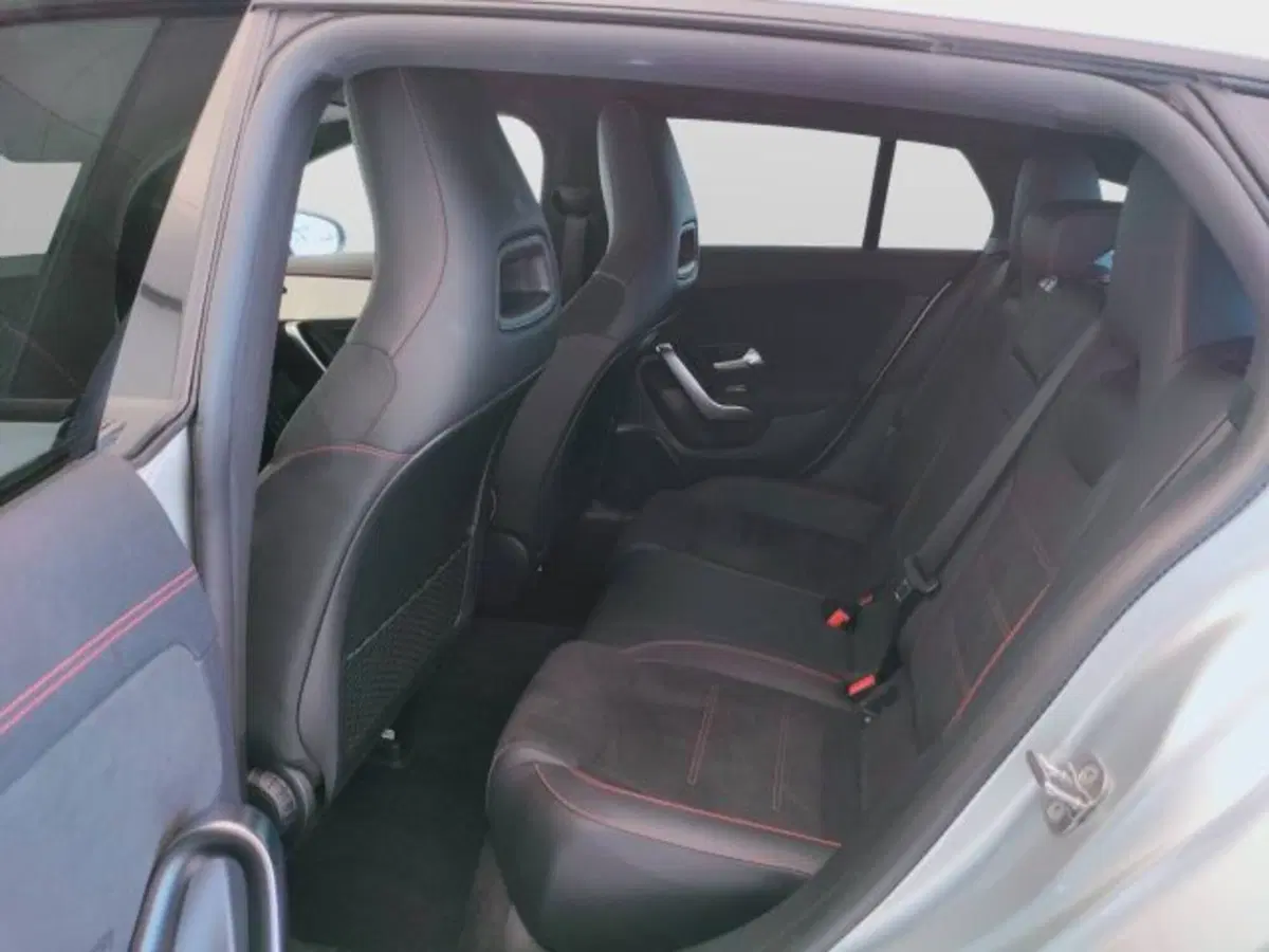 Mercedes-Benz CLA Shooting Brake usata a Teramo (13)