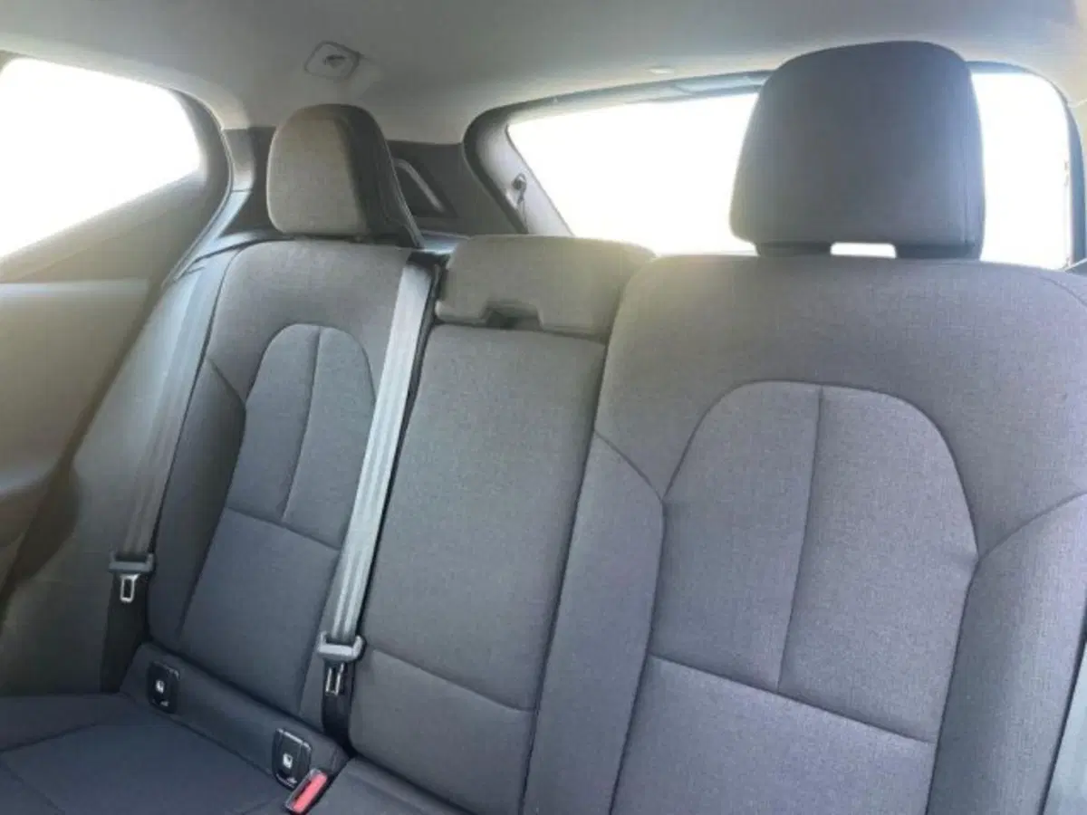 Volvo XC40 usata a Vercelli (10)