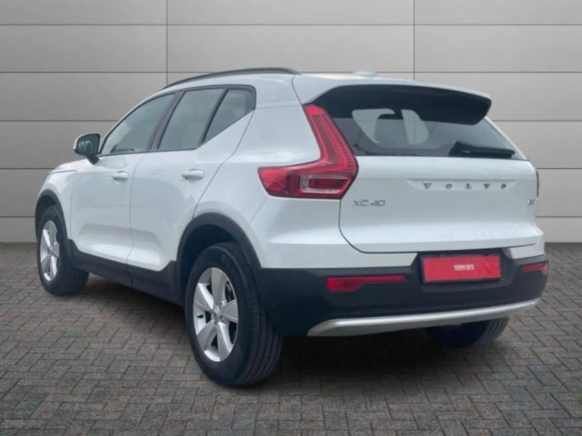 Volvo XC40 usata a Vercelli (4)