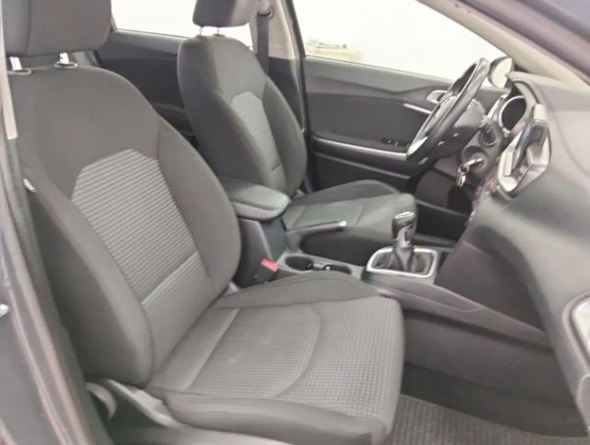 Kia Ceed Sport Wagon usata a Como (3)