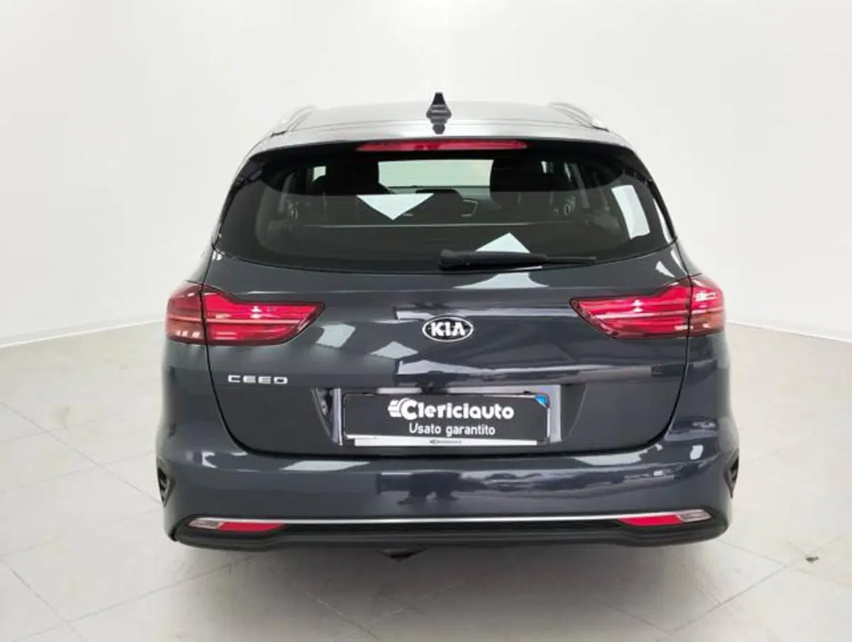 Kia Ceed Sport Wagon usata a Como (6)