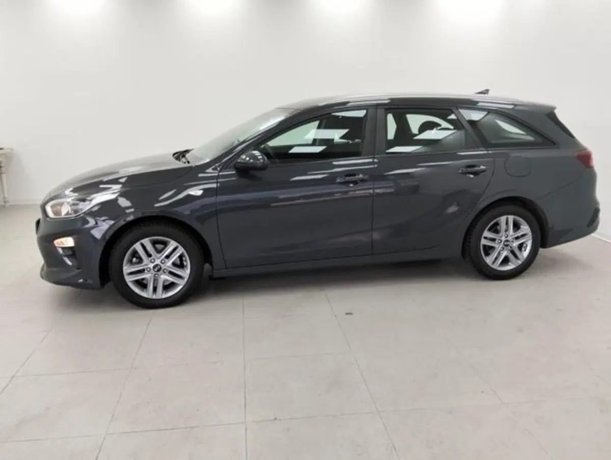 Kia Ceed Sport Wagon usata a Como (7)